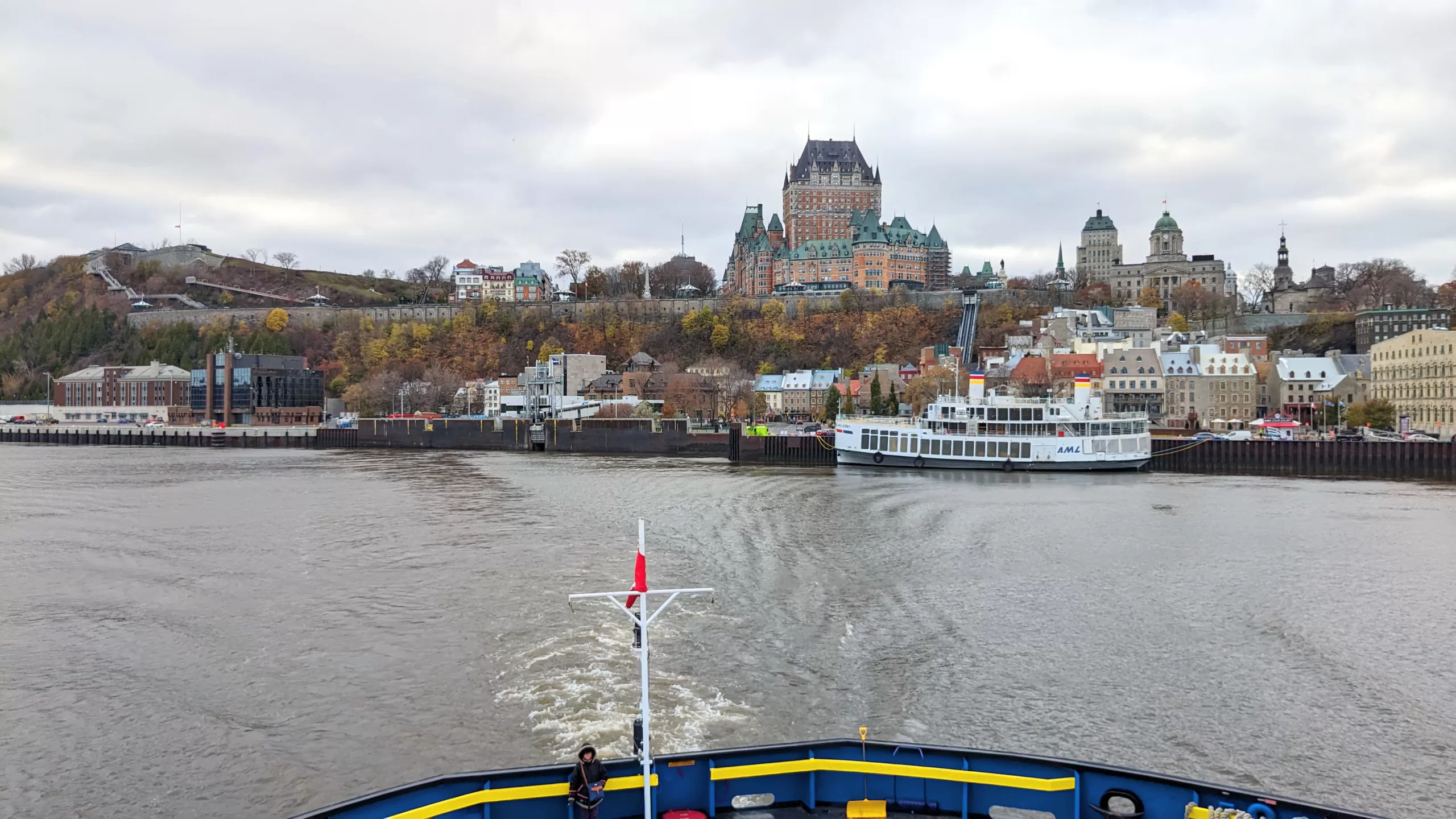 Traversier de Québec à Lévis, Vieux Québec et Château Frontenac
